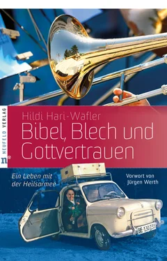Hildi Hari-Wäfler Bibel, Blech und Gottvertrauen обложка книги