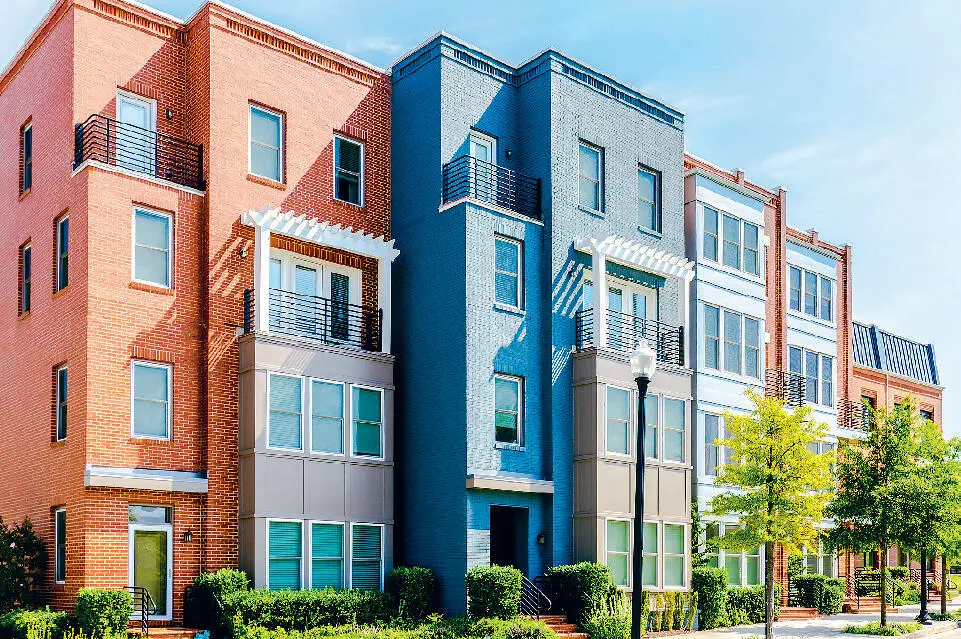 Gedrängtes Wohnen in der Stadt Townhouses sind in der Regel deutlich teurer - фото 58