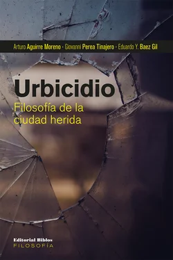 Arturo Aguirre Moreno Urbicidio обложка книги