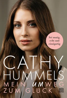 Cathy Hummels Mein Umweg zum Glück обложка книги