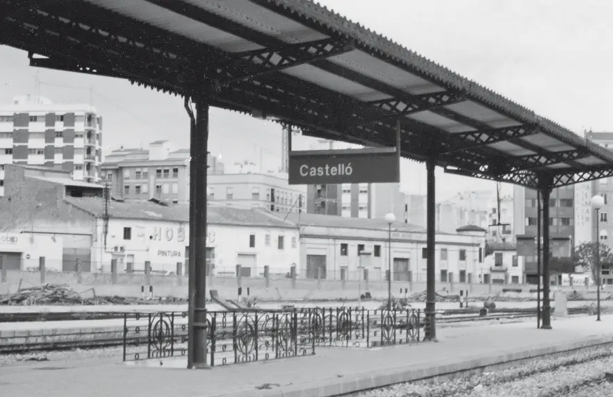 La antiga estación de Castellón desaparecida en 1998 4 GANGS DE PUEBLO - фото 12