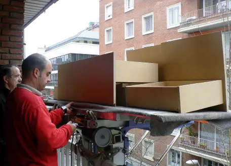 Descarga en el lugar de instalación Preparación y replanteo en obra de la - фото 16