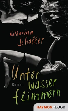 Katharina Schaller Unterwasserflimmern обложка книги
