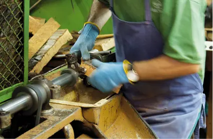 Proceso de perforado de las rebanadas de corcho Con la perforación se consigue - фото 47