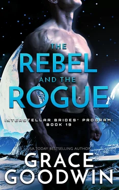 Grace Goodwin The Rebel and the Rogue обложка книги