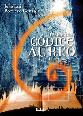 José Luis Borrero González Operación Códice Áureo обложка книги