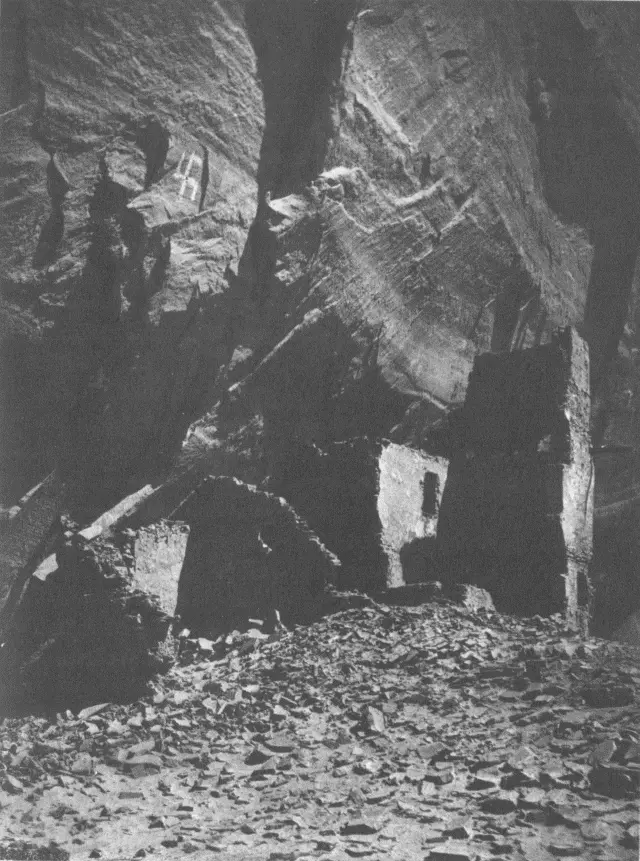 Antelope Ruin Canon del Muerto Soon another council of the same dictators was - фото 56