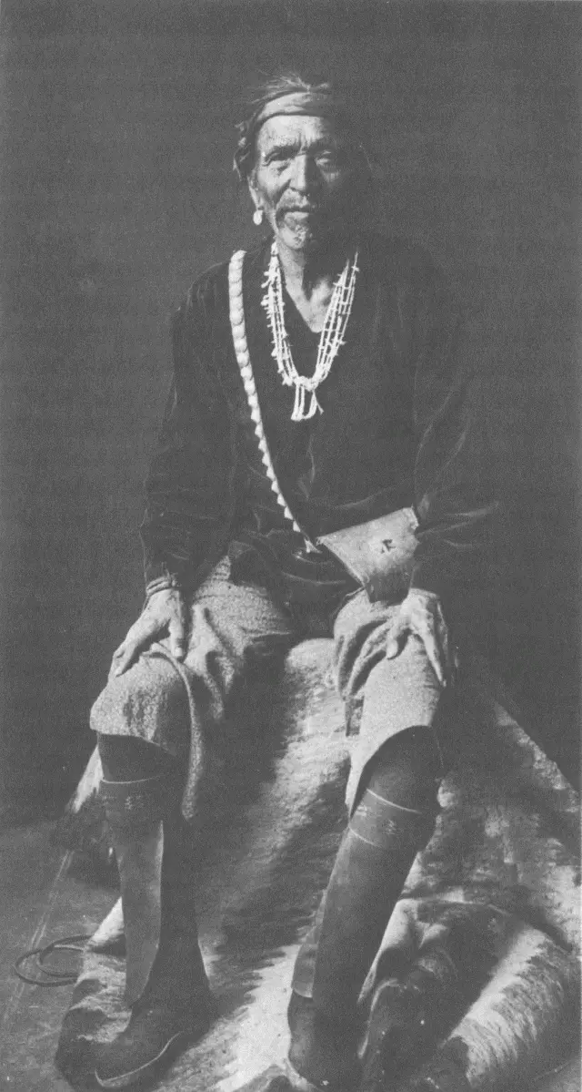 Hástĭn Yázhĕ Navaho The most pronounced dread manifested by the Navaho is - фото 48