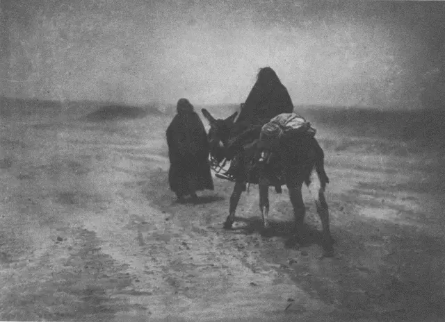 Into the Desert Navaho After his return from the home of the Sun - фото 40