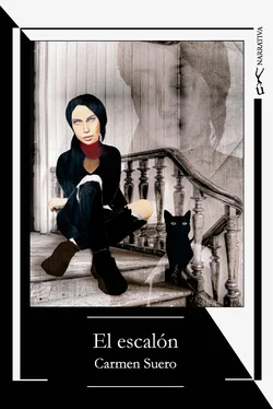 Carmen Suero El escalón обложка книги