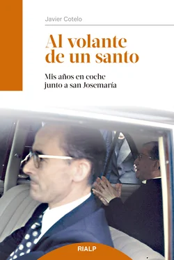 Javier Cotelo Villarreal Al volante de un santo обложка книги