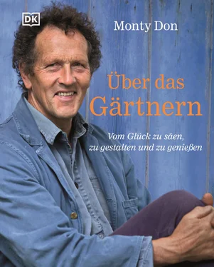 Monty Don Über das Gärtnern обложка книги