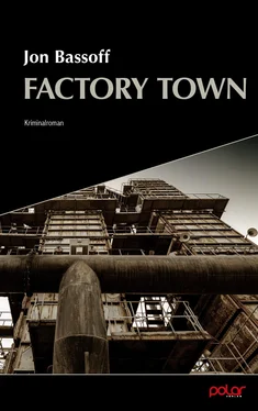Jon Bassoff Factory Town обложка книги
