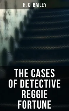 H. Bailey The Cases Of Detective Reggie Fortune обложка книги