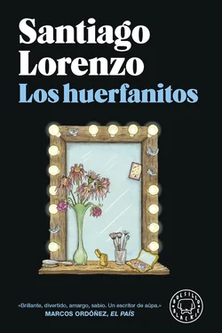 Santiago Lorenzo Los huerfanitos обложка книги