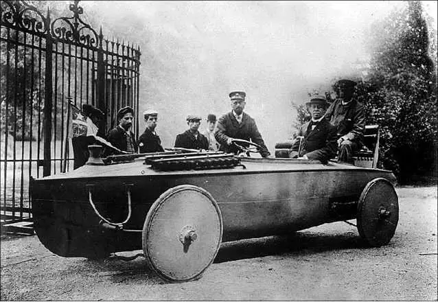 Плавающий автомобиль Париж 1910 г Первый вариант спасательной плавающей - фото 5