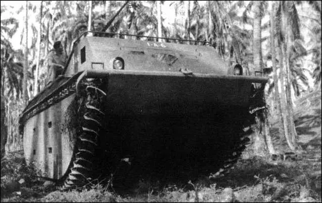 Поздний вариант транспортера LVT1 на о Нью Джорджиа Соломоновы острова - фото 34