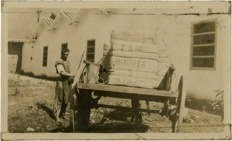 Transporte de materiales a principios del siglo XX Archivo Fabricato La firma - фото 31