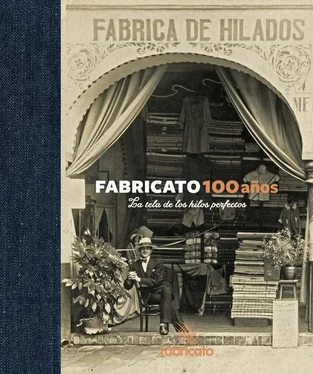 Jairo Campuzano Hoyos Fabricato 100 años - La tela de los hilos perfectos обложка книги