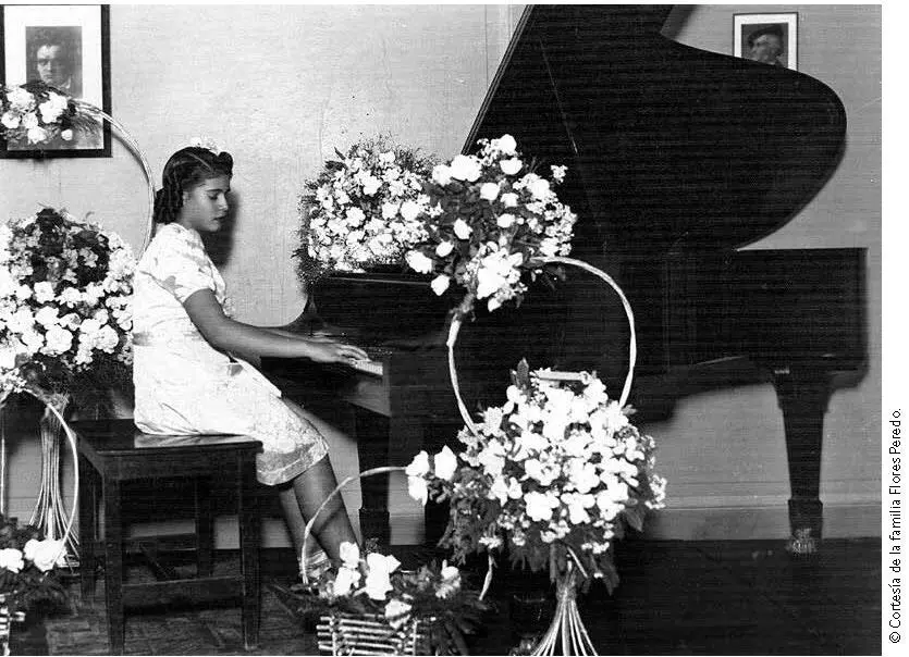 Carmen jovencita al piano Yo la verdad sí estoy un poco molesta con Ernesto - фото 9