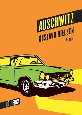 Gustavo Nielsen Auschwitz обложка книги