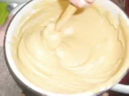 Textura de la pasta choux sin cocer Esta pasta desarrolla dos tipos de - фото 38