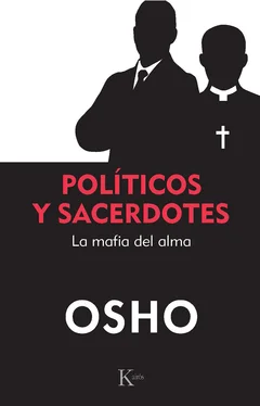 OSHO Políticos y sacerdotes обложка книги