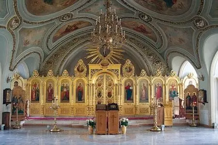 Центральный иконостас нижнего Никольского храма Храму необходима помощь для - фото 46