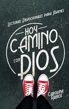 Carolina Ramos Hoy camino con Dios обложка книги