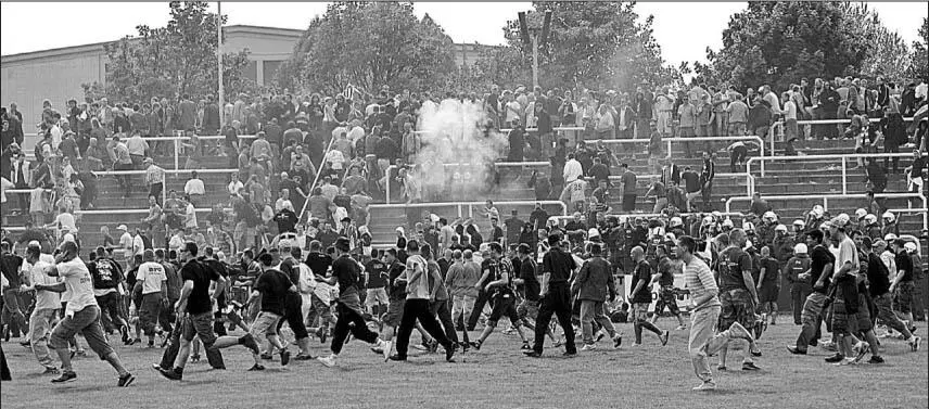 So war es auch im Mai 2006 Im Heimspiel gegen den verhassten Stadtrivalen 1 - фото 9