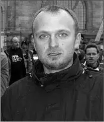 Fanarbeiter mit ErfahrungTorsten Rudolph aus Dresen Im RudolfHarbigStadion - фото 10