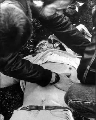 Prolog einer traurigen Zeit Der Tod des Berliner Fans Mike Polley am 3 - фото 8