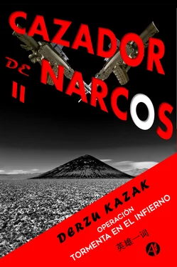 Derzu Kazak Cazador de narcos II обложка книги