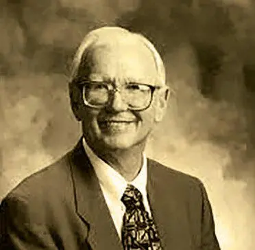 GILBERT MORRIS 19292016war Pastor EnglischProfessor und Bestsellerautor - фото 3