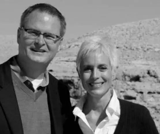 Adam Hamilton mit seiner Frau LaVon in Israel Hamilton war 2010 Redner beim - фото 2