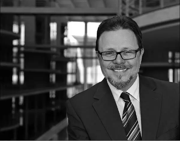 Angekommen Frank Heinrich im Deutschen Bundestag Unterstützung für - фото 2
