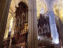 Fig 4 Cajas de órgano Luis de Vilches Catedral de Sevilla En cuanto a - фото 87