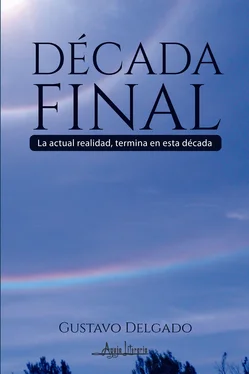 Gustavo Delgado Década final обложка книги