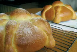 Pan dulce Brioche Es una masa flama enriquecida con huevos y manteca - фото 76