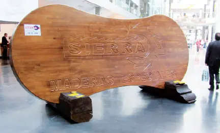 La unión de piezas pequeñas de madera hace posible realizar piezas de grandes - фото 82