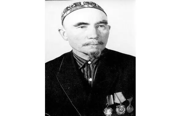 Жүсіпов Мүзафар Жүсіпов өндірісте жоғарғы көрсеткішке жеткені Отан алдындағы - фото 74
