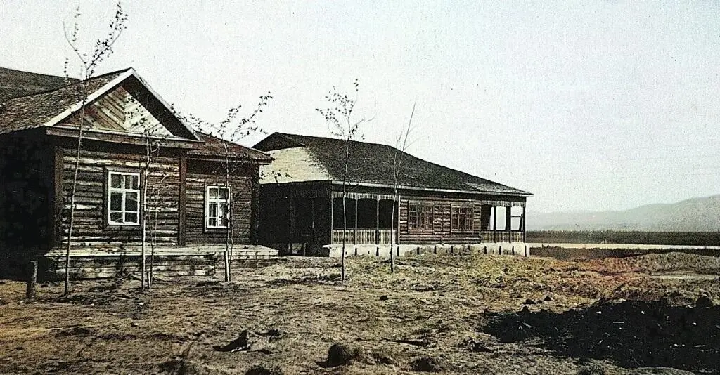 Фото 19 архив АНДорожевца Весна 1940 г Столовая начсостава и детский - фото 21