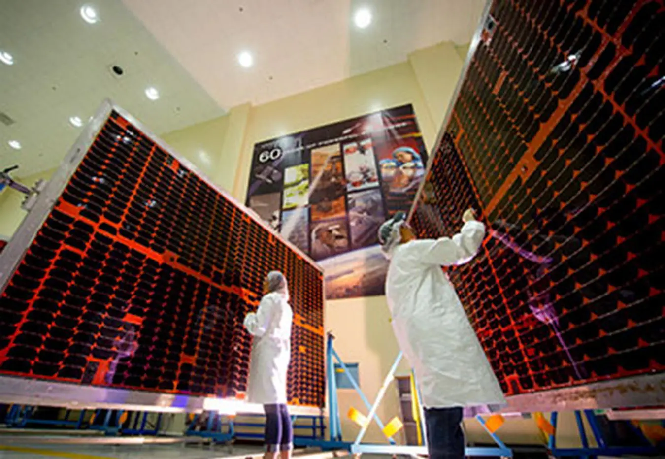 Figure 116 Assembly of solar arrays for use in space Courtesy Spectrolab - фото 17