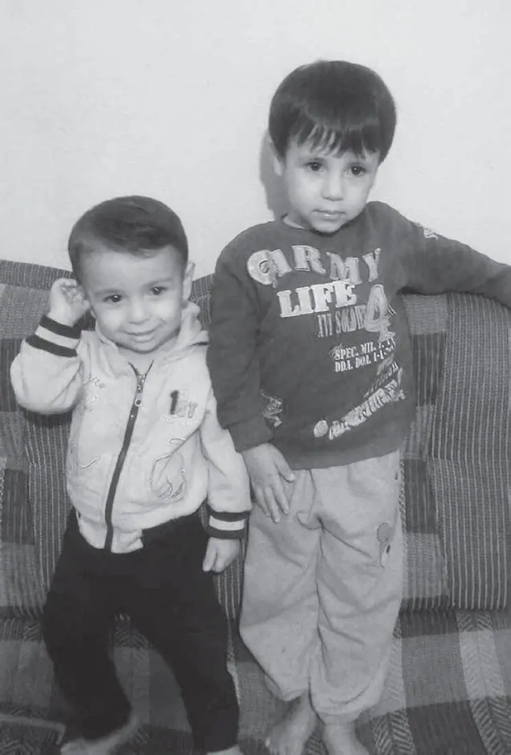 Alan Kurdi links und Ghalib Kurdi rechts Rest in peace angels Die - фото 3