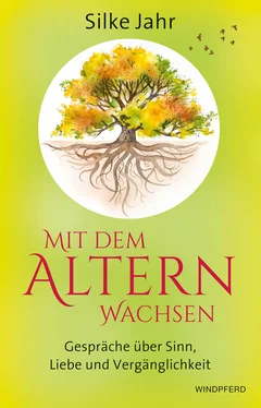 Silke Jahr Mit dem Altern wachsen обложка книги