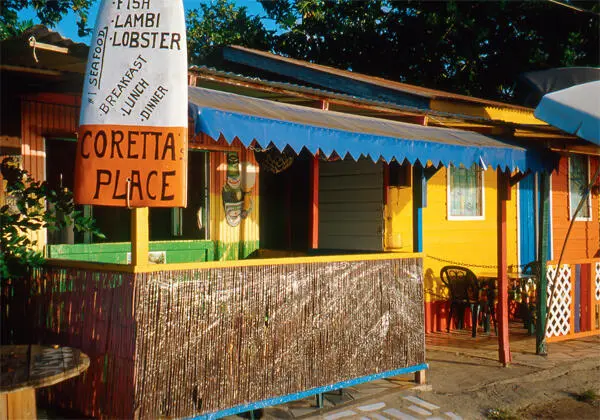 Strandkneipe in Gros Islet Saint Lucia Bunt warm lebensfroh das Flair der - фото 10