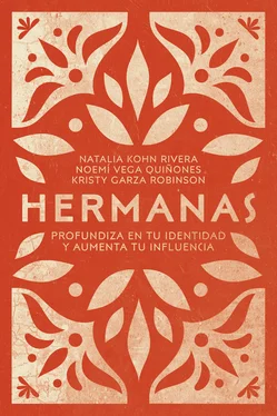Natalia Rivera Hermanas обложка книги