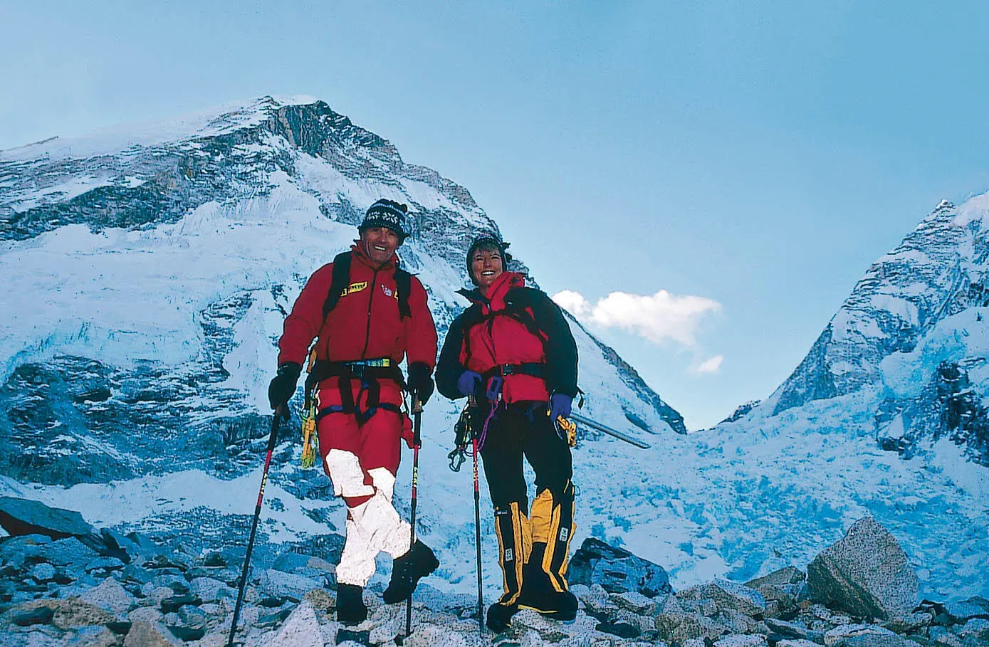 Peter Habeler mit Christine Boskoff vor dem Start zum Südsattel des Mount - фото 12