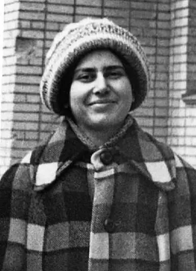 В ссылке Томск 19851986 Из архива Елены Санниковой А выгнали меня в 1980 - фото 135