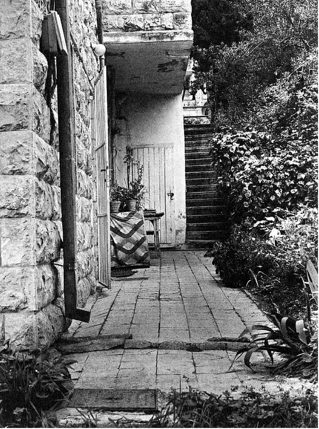 Wie kaum eine andere Wohnung verkörpert die von Werner Kraft 18961991 und - фото 5
